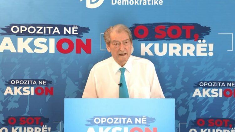 Berisha akuza Ramës: Nuk ka asnjë dokument për tokat në Vuno, nxori 2 ligje dhe 7 VKM për të marrë pronat