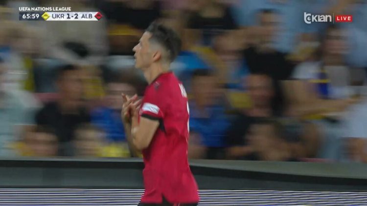 Shpërthen festa në Pragë, kuqezinjtë kalojnë në avantazh. Shënon Asani 