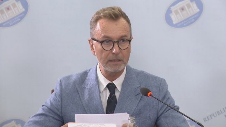 Ambasadori i BE në Tiranë: Vendimet e Gjykatës Kushtetuese duhet të zbatohen! 