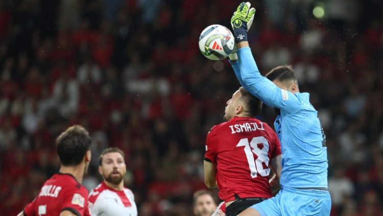 Gjeorgjia ndëshkon Shqipërinë, shënon gol në “Air Albania”