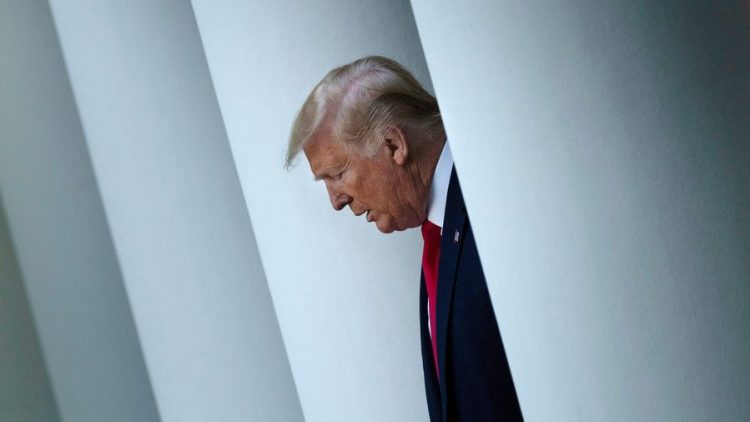 Si humbi Donald Trump 4 miliardë dollarë në pak muaj