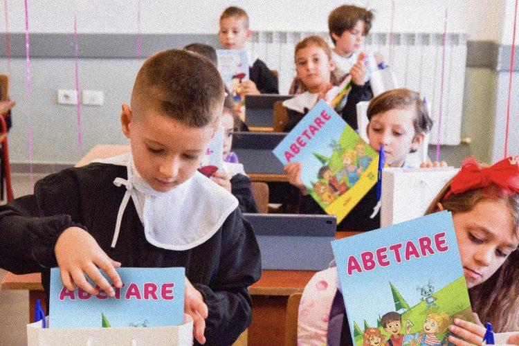 Nis sot viti i ri shkollor/ Begaj: Një brez që sot përqafon diturinë, ndërton një botë dhe të ardhme më të mirë