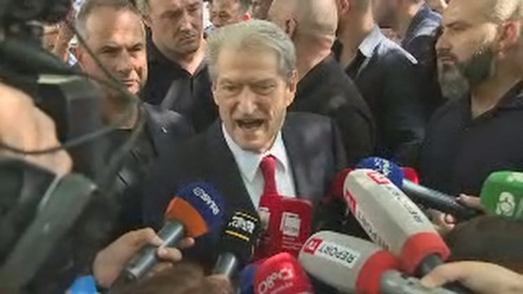 “Jam i pandehur”, Berisha pas daljes nga SPAK: Organizata më e rrezikshme kriminale, më akuzojnë për 500 faqe mashtrime