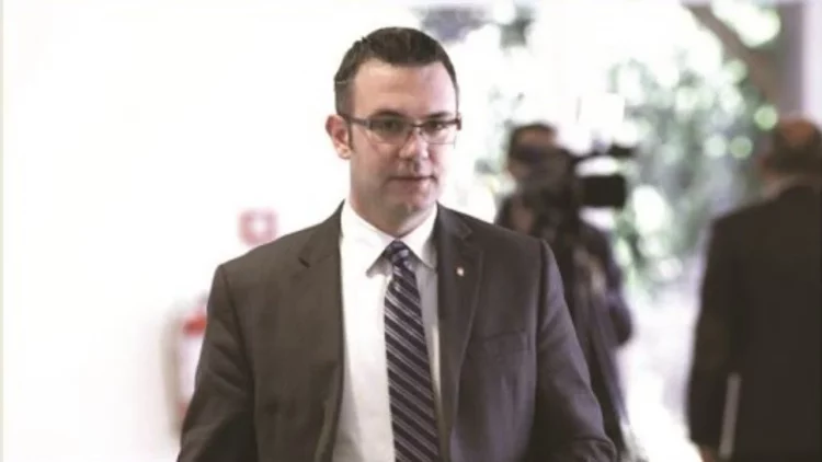 Politika reagon për vdekjen e ish-deputetit Gerti Bogdani