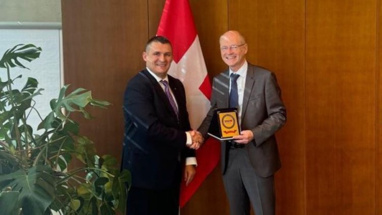 Dumani takohet me Prokurorin e Përgjithshëm të Zvicrës