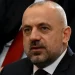 Kush dhe çfarë e mbron Radoiçiçin në Serbi?