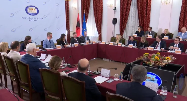 Spiropali takim me drejtuesit e Institucioneve të Pavarura: Kemi dyfishuar buxhetin për drejtësinë! Kuvendi i hapur të miratojë iniciativa të reja ligjore