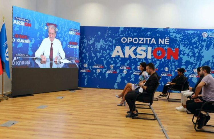 Kush do e zëvendësojë Salianjin në drejtimin e fushatës në Elbasan? Berisha: I dërguari i nderit do të jetë…   