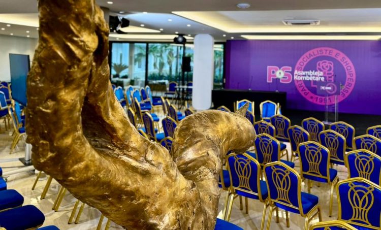 Sot mblidhet Asambleja e PS, Rama publikon foton nga salla: Ndërtojmë skuadrën tonë të re për Shqipërinë 2030