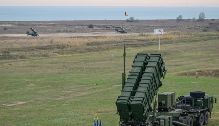 Parlamenti rumun aprovon dhurimin e një kundërajrori Patriot Ukrainës