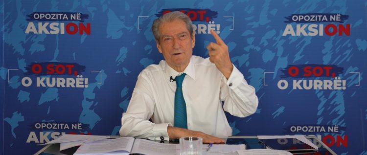 A do të ketë një rol drejtues në Partinë Demokratike vajza juaj, Argita Berisha? Ja si përgjigjet kryedemokrati