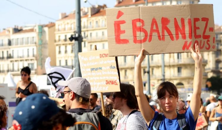 Francë, protesta kundër emërimit të kryeministrit të ri