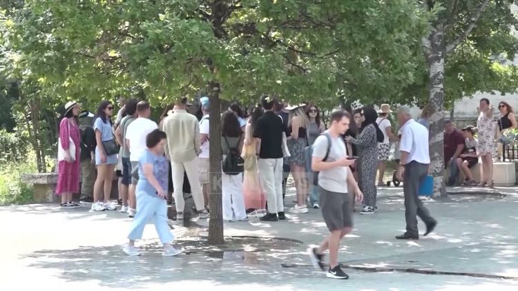 INSTAT: 53.1% më shumë vizitorë jorezidentë në Korrik