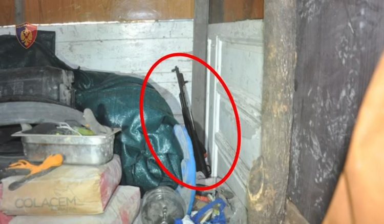 Me drogë dhe armë pa leje në banesë, arrestohet 75-vjeçari në Shkodër