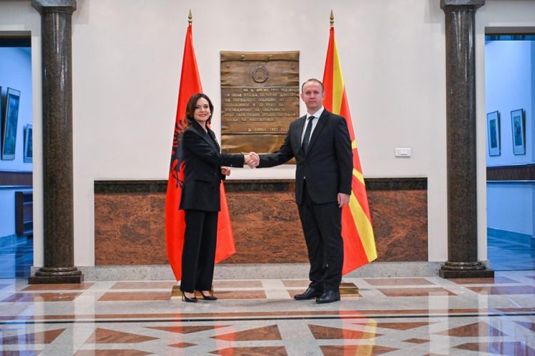 Elisa Spiropali në Shkup, takim me homologun maqedonas: Anëtarësimi në BE, prioritet strategjik i dy vendeve tona!