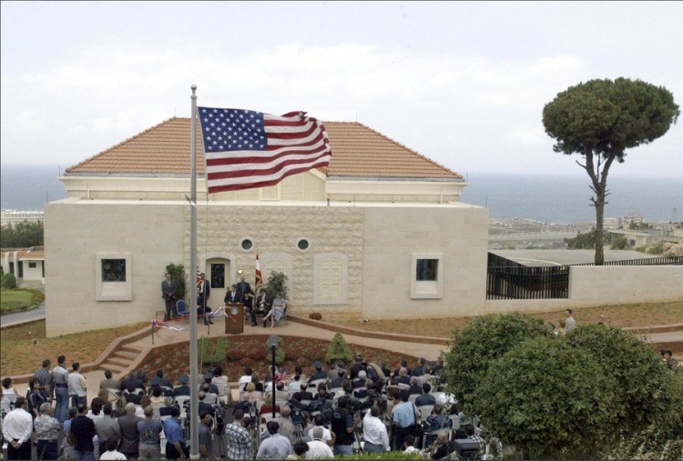 Ambasada e SHBA-së në Liban thirrje shtetasve amerikanë të largohen menjëherë nga vendi