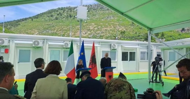 Mediat italiane: Gjadri pret brenda javës azilkërkuesit e parë