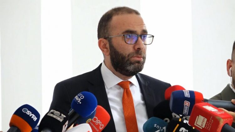 SPAK konfirmoi manipulimin e bisedave, Bardhi: Të zbulohen autorët e sajimit të SMS-ve! Politikanë të PS të lidhur me krimin 