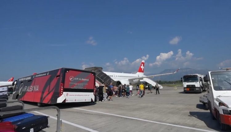 Transporti ajor i pasagjerëve shënon rritje me 43%