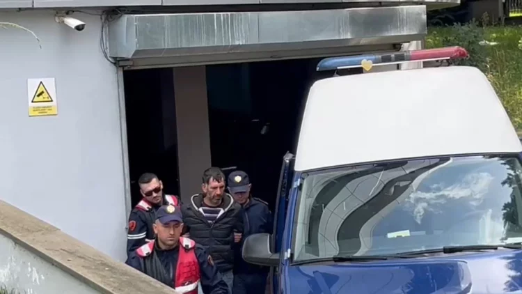 Dogji me benzinë ish-gruan/ Në gjendje të rënduar psikologjike, Bledar Trëndafili shfaq pendesë në gjykatë