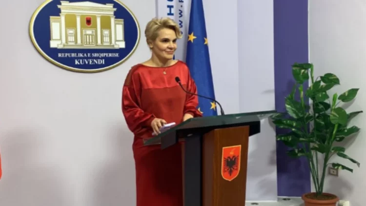 “Sot jam si Kryemadhi, jo si ish-bashkëshortja e Metës”, deputetja: Proces politik, vjen pasi denoncova inceneratorët