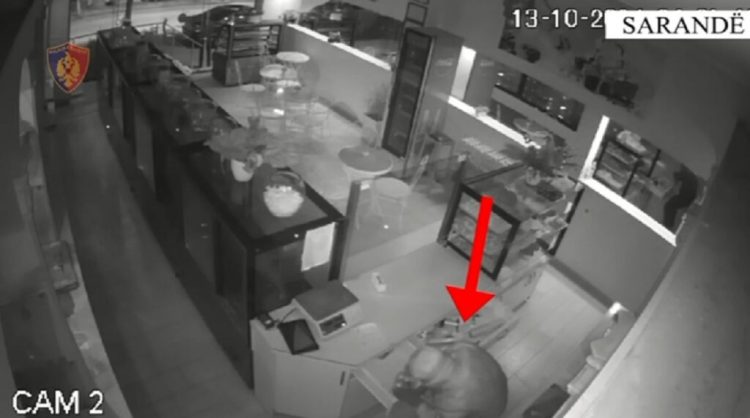 Zbardhen dy raste të vjedhjeve në Sarandë, arrestohet 25-vjeçari 