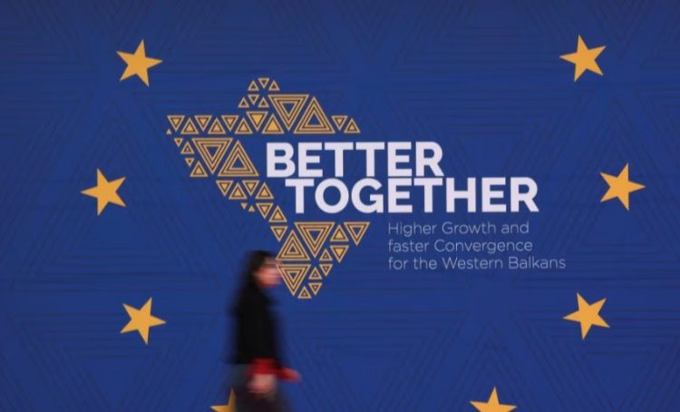 Analistët: Shqipëria përparim drejt BE-së, por të luftojë korrupsionin