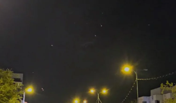 Irani nis hakmarrjen ndaj Izraelit, qindra raketa lëshohen drejt Tel Avivit