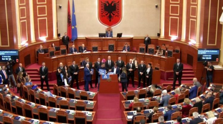 Sot mblidhet Kuvendi! Ja rendi i ditës, cili është skenari i opozitës?