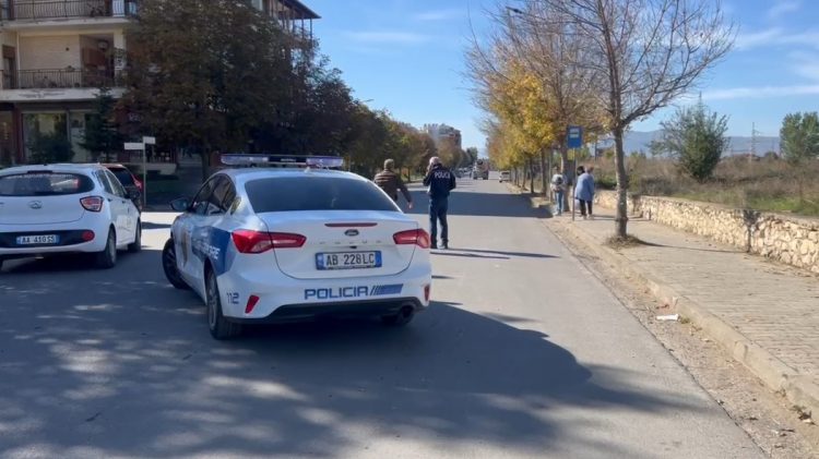 Aksident me vdekje në Korçë! U përplas nga makina, këmbësori ndërron jetë në spital 