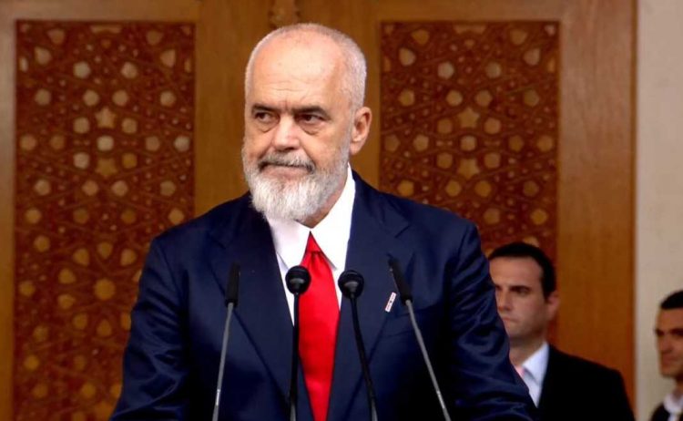 Hapet Xhamia e Namazgjasë në kryeqytet, kryeministri Rama: Është trashëgimia e një populli të tërë