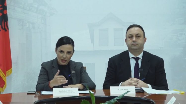 Balluku dhe Hoxha takim me prefektët: Rishikim të planit të masave për emergjencat civile 