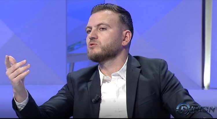 Kush është Prek Kodra? Gazetari: Snajperisti që do vriste Albin Kurtin…