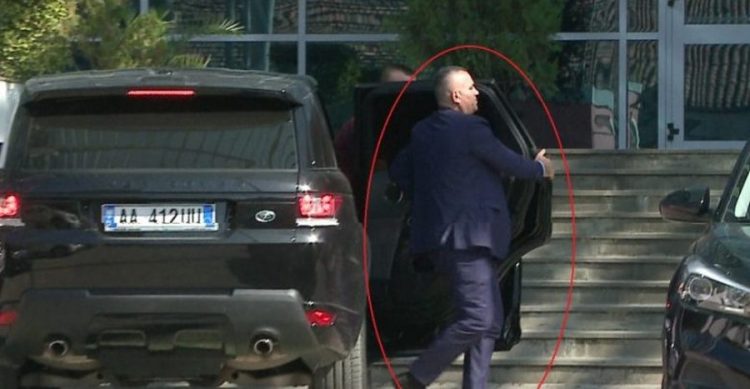 Grup i strukturuar kriminal e pastrim parash, SPAK shpall pretencën për ish-shoferin e Ardi Veliut