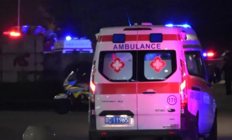 Kinë/ Makina përplas turmën, 35 persona të vdekur, mes tyre edhe fëmijë