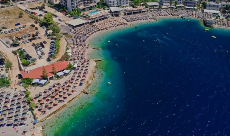 Mbi 1 mijë parcela plazhi publike në 2025-ën