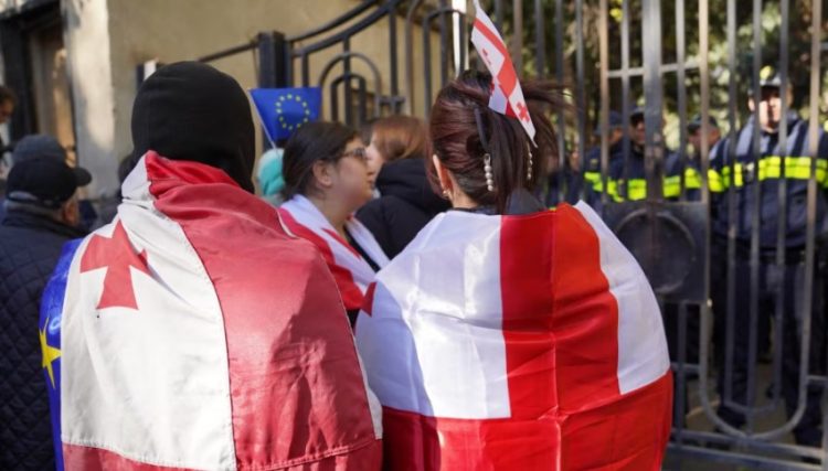 Opozita në Gjeorgji i vazhdon protestat kundër rezultatit të zgjedhjeve