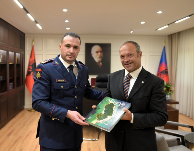 Proda takim me Oficerin Ndërlidhës të Zvicrës për Shqipërinë dhe Kosovën