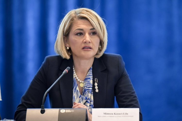 Deputetja kosovare diagnostikohet me kancer në gji, i nënshtrohet operacionit! Ja si është gjendja e saj 