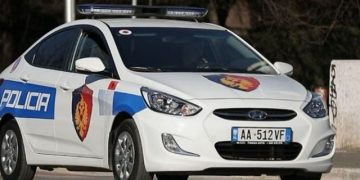 Alarm për bombë në qytetin e Burrelit, forcat xheniere në vendin e ngjarjes