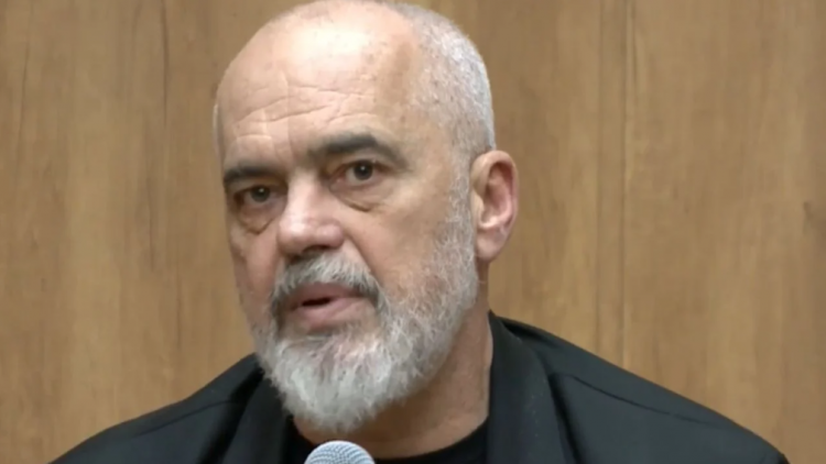 “Ka prindër që nuk interesohen për ecurinë e fëmijës”, Rama: S’mund t’i obligosh me ligj që të jenë aktivë në… 