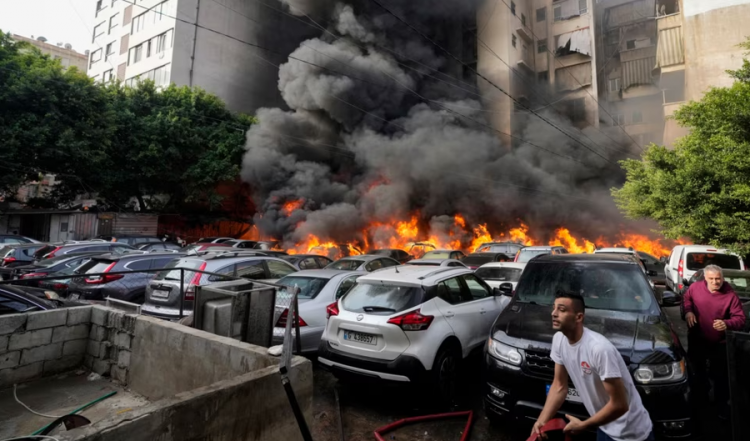 Për të tretën ditë me radhë, Izraeli vazhdon sulmet ajrore në Bejrut