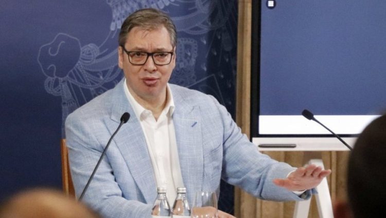 Vuçiç kërcënon serbët e Kosovës: Do ju arrestojmë nëse keni organizuar apo kryer shpërthimin
