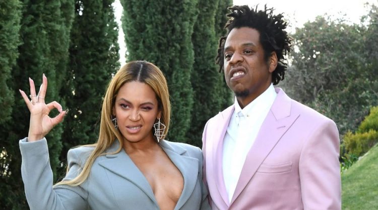Jay-Z akuzohet se ka përdhunuar një vajzë 13-vjeçare, reperi e mohon: Akuza të pabaza dhe të neveritshme  