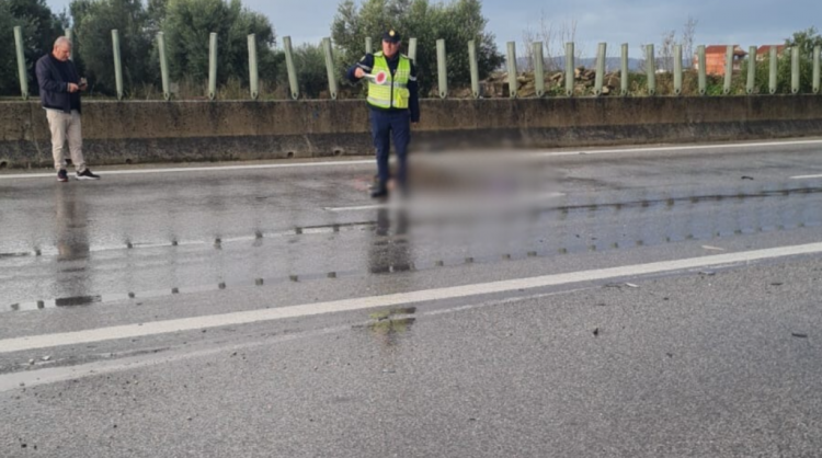 Aksident me vdekje në rrugën Lushnje-Rrogozhinë