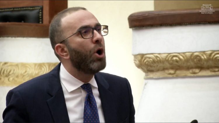 PD kërkon interpelancë me kryeministrin Edi Rama/ Bardhi-Spiropalit: Ndërprisni seancën dhe thërrisni kreun e qeverisë!