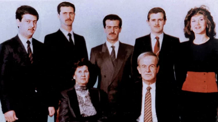 Rrëzimi i Bashar al-Assadit, një fund dramatik i një dinastie që sundoi për dekada me radhë