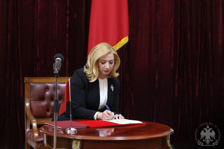 Mandati i kryetares së Gjykatës Kushtetuese, Zaçaj do t’i drejtohet Komisionit të Venecias