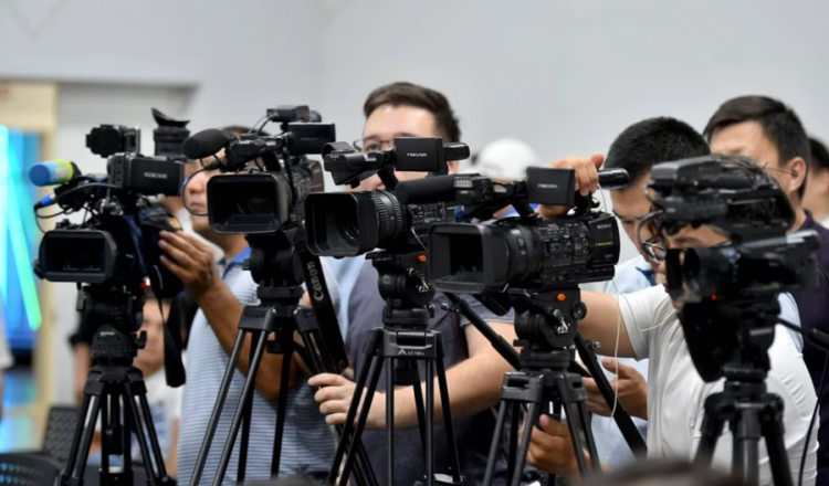 Reporterët pa Kufij ngrenë alarmin: 54 gazetarë të vrarë në vitin 2024