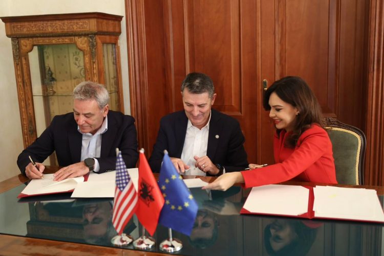 “LEAD Albania”, Spiropali nënshkruan marrëveshjen mes Shqipërisë dhe Fondacionit Shqiptaro-Amerikan